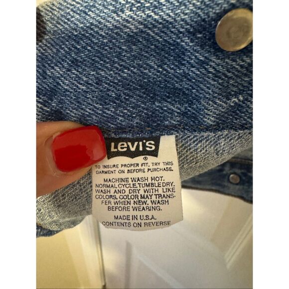 Levi’s oversized jean vest - Picture 4 of 6